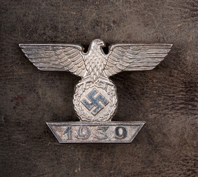 Lot 1098 - A German Second World War clasp to the Iron Cross 1st Class 1939