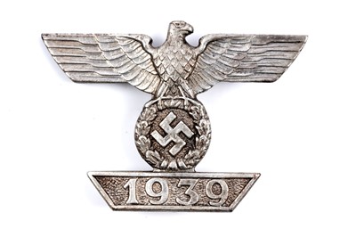 Lot 1100 - A German Second World War clasp to the Iron Cross 1st Class 1939