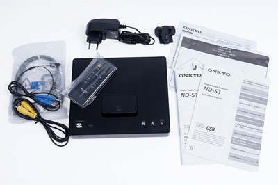 Lot 442 - An Onkyo ND-SD-S1 iPhone/iPod