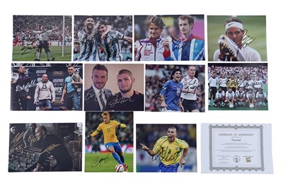 Lot 514 - A selection of sporting interest signed photographs