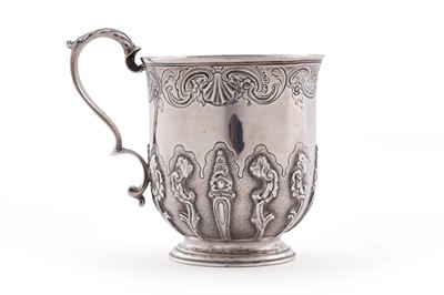 Lot 161 - A late George III silver mug