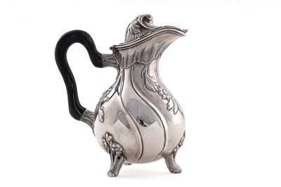 Lot 167 - An early Victorian silver hot milk jug