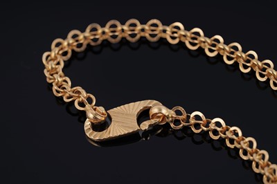 Lot 115 - An Indian 22ct gold fancy-link necklace