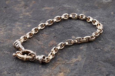 Lot 136 - A 14ct gold belcher-link bracelet