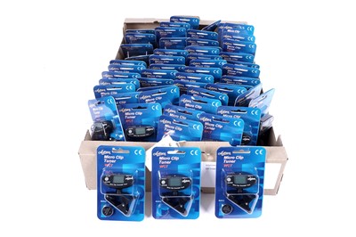 Lot 400 - A quantity of Artisan Micro clip tuners