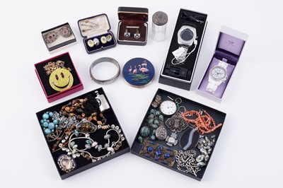 Lot 154 - Edwardian and later jewellery