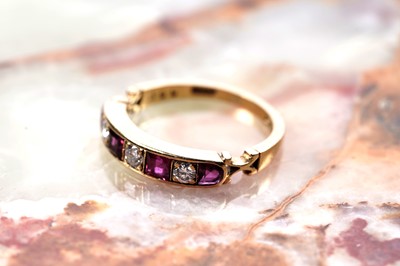 Lot 884 - An Edwardian style ruby and diamond ring