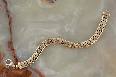 Lot 63 - An 18ct gold plaited bracelet