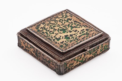 Lot 291 - A late 19th Century Indian silver “thewa-ware” snuff box