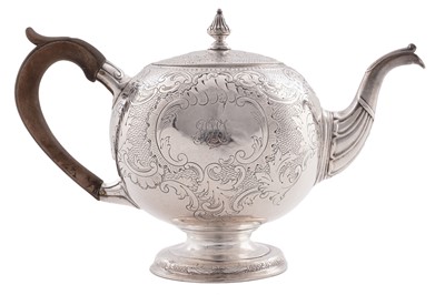 Lot 429 - A George II Scottish silver bullet teapot