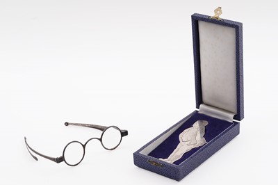 Lot 369 - A pair of George IV silver spectacles