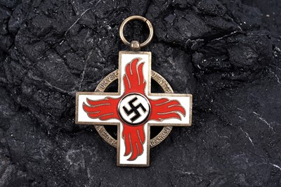Lot 1133 - A German Third Reich Fire Brigade Decoration