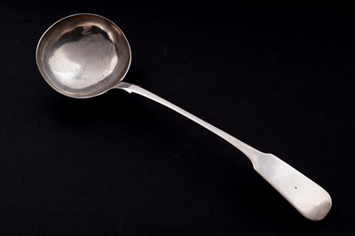 Lot 606 - An early 19th Century South African colonial silver soup ladle