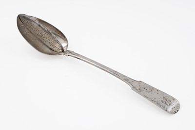 Lot 615 - A George IV/William IV Scottish provincial silver strainer spoon