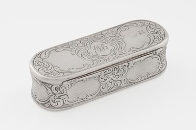 Lot 643 - A Victorian Scottish silver snuff box