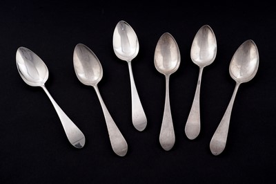 Lot 621 - A set of six George III/IV Scottish provincial silver tablespoons