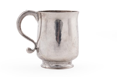 Lot 587 - A rare George I Scottish silver mug