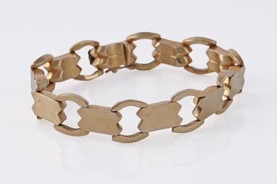 Lot 47 - A 1960's 18ct gold Modernist style fancy-link bracelet