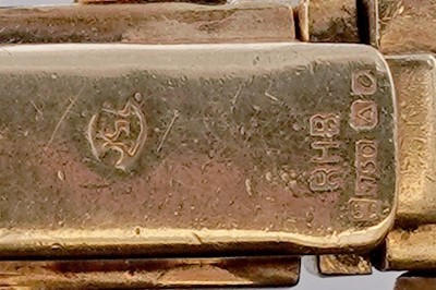 Lot 47 - A 1960's 18ct gold Modernist style fancy-link bracelet