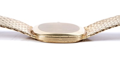 Lot 771 - Omega de Ville: an 18ct yellow gold lady's wristwatch