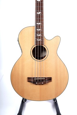 Lot 78 - An Earthfire Summer Breeze electro-acoustic bass
