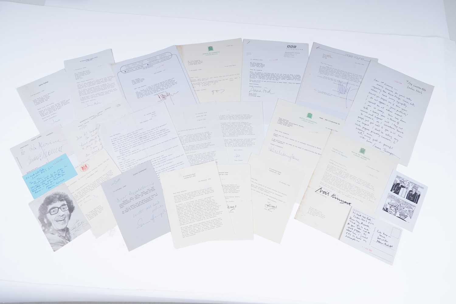 Lot 272 - Autographs: a collection of correspondence to various celebrities and politicians