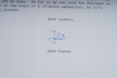 Lot 272 - Autographs: a collection of correspondence to various celebrities and politicians
