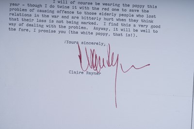 Lot 272 - Autographs: a collection of correspondence to various celebrities and politicians