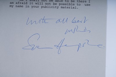 Lot 272 - Autographs: a collection of correspondence to various celebrities and politicians