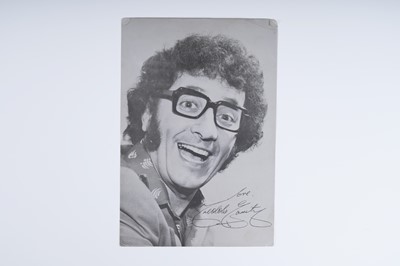 Lot 272 - Autographs: a collection of correspondence to various celebrities and politicians