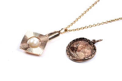 Lot 195 - A cultured pearl and gold pendant; and a coin pattern pendant