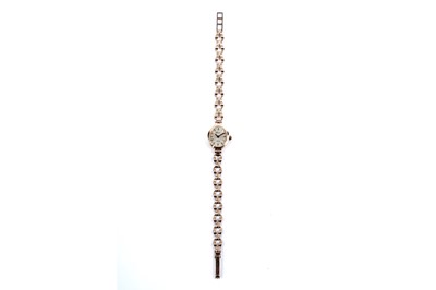 Lot 260 - A Swiss 9ct yellow gold cocktail watch