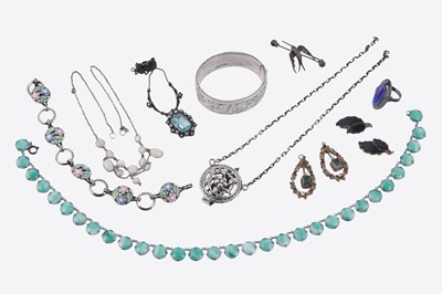 Lot 172 - Early 20th Century silver and costume jewellery including an enamelled bracelet | c.1930s