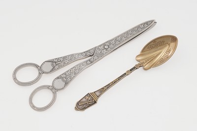 Lot 229 - A pair of Victorian silver grape scissor; and a Victorian silver and parcel-gilt spoon