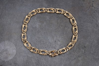 Lot 951 - Caplain, Paris: an 18ct yellow gold bracelet