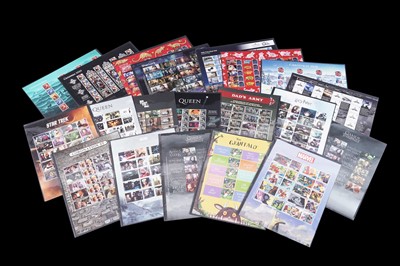 Lot 394 - Royal Mail: twenty Smilers