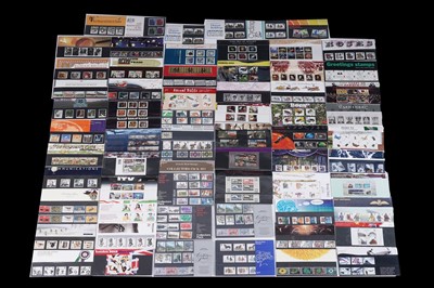 Lot 399 - Approximately sixty presentation packs