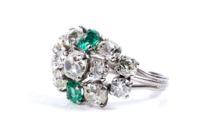 Lot 855 - A Victorian emerald and diamond dress ring
