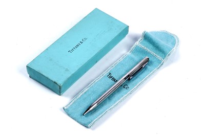 Lot 457 - A Tiffany & Co sterling silver ballpoint pen
