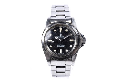 Lot 759 - Rolex Oyster Perpetual Submariner: a stainless steel cased automatic wristwatch