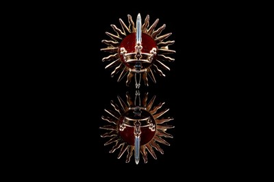 Lot 247 - A Garrard and Co 9ct gold The Imperial Society of Knights Bachelor brooch