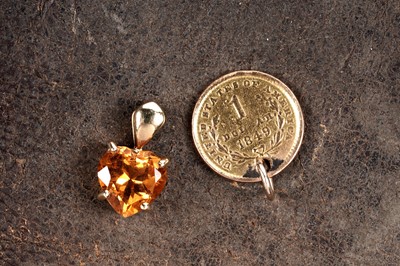 Lot 441 - An 1849 gold 1 Dollar 'Liberty Head' coin; and a love heart pendant