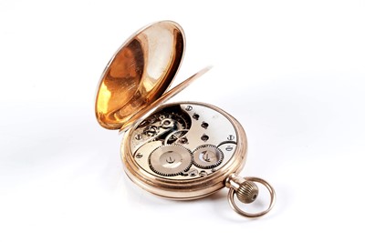 Lot 797 - A 15ct yellow gold cased hunter pocket watch