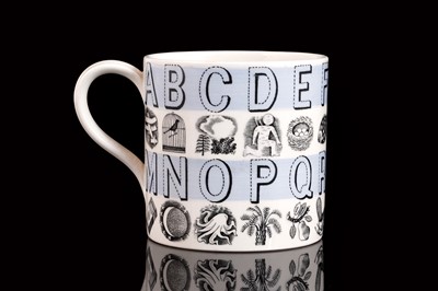 Lot 71 - An Eric Ravilious Wedgwood Alphabet mug
