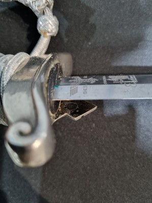 Lot 1183 - A rare German Third Reich TENO (Technische Nothilfe) Leaders dress dagger