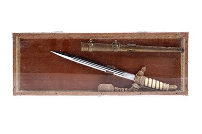 Lot 1184 - A German Second World War Kriegsmarine dagger