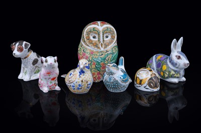 Lot 320 - Seven boxed Royal Crown Derby paperweights