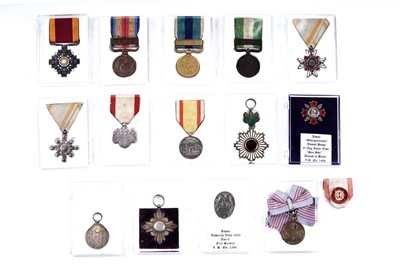Lot 631 - A selection of Japanese medals