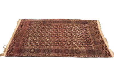 Lot 139 - A Caucasian Turkoman carpet