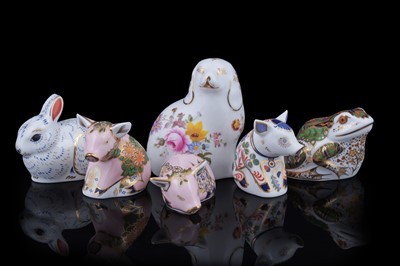 Lot 331 - Six boxed Royal Crown Derby paperweights